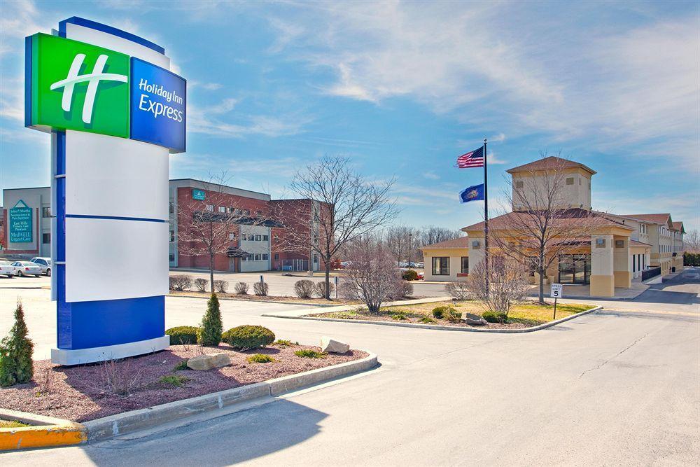 Holiday Inn Express & Suites Johnstown By Ihg Ngoại thất bức ảnh
