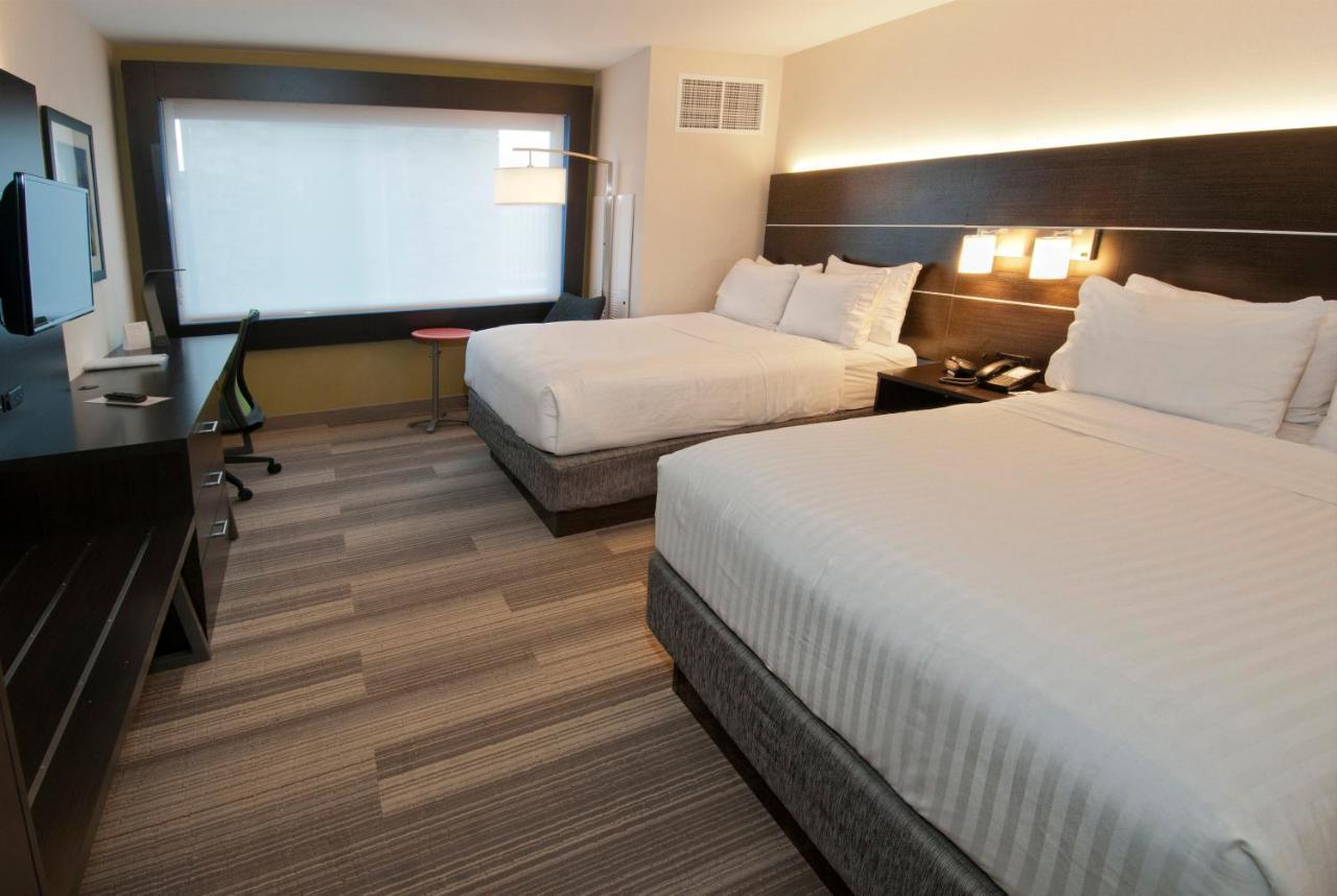 Holiday Inn Express & Suites Johnstown By Ihg Ngoại thất bức ảnh