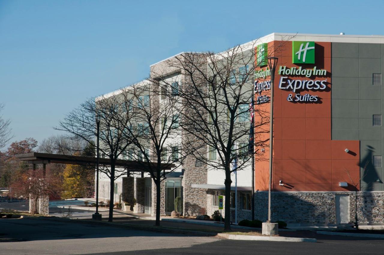 Holiday Inn Express & Suites Johnstown By Ihg Ngoại thất bức ảnh